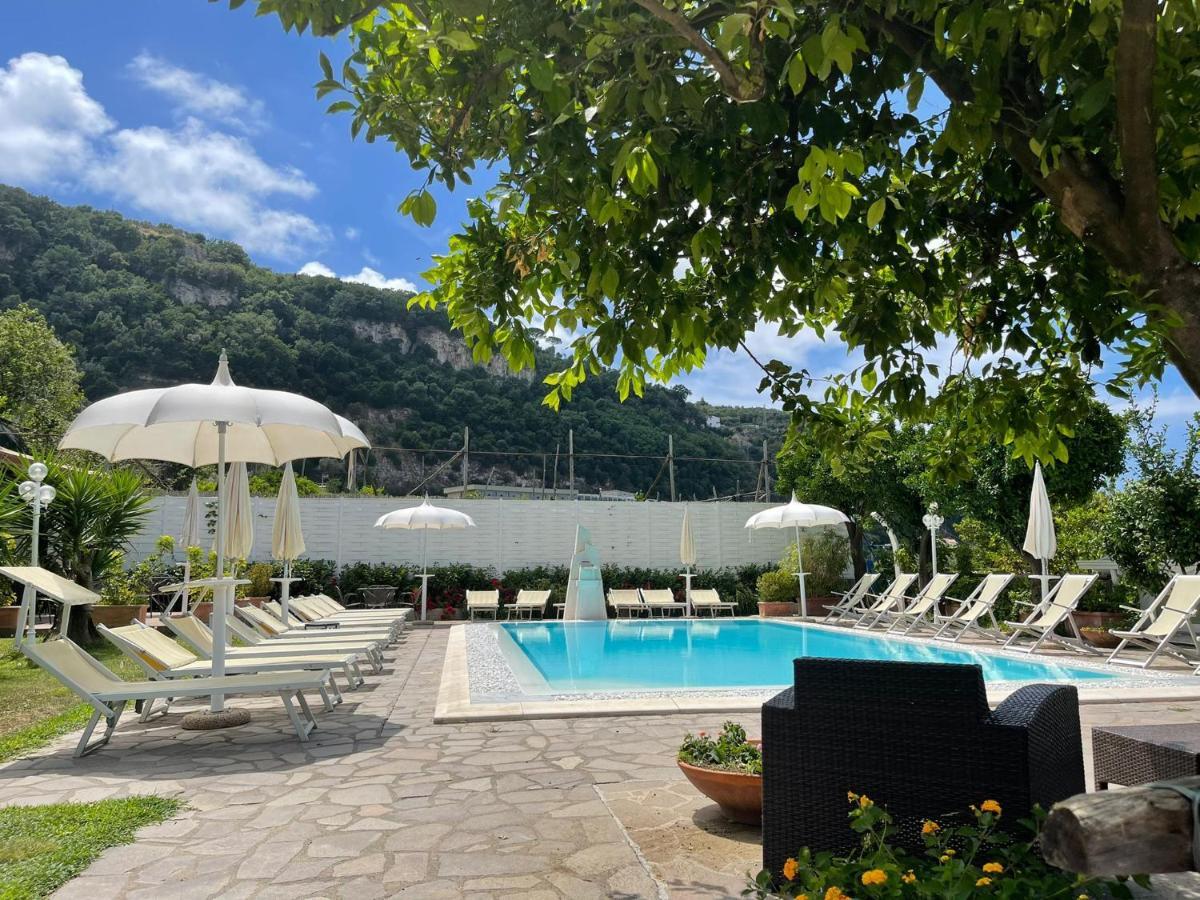 Casa Sorrento, Immerso Nel Verde A Pochi Passi Dal Centro Dış mekan fotoğraf